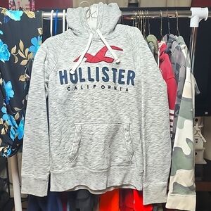 Hollister hoodie size small